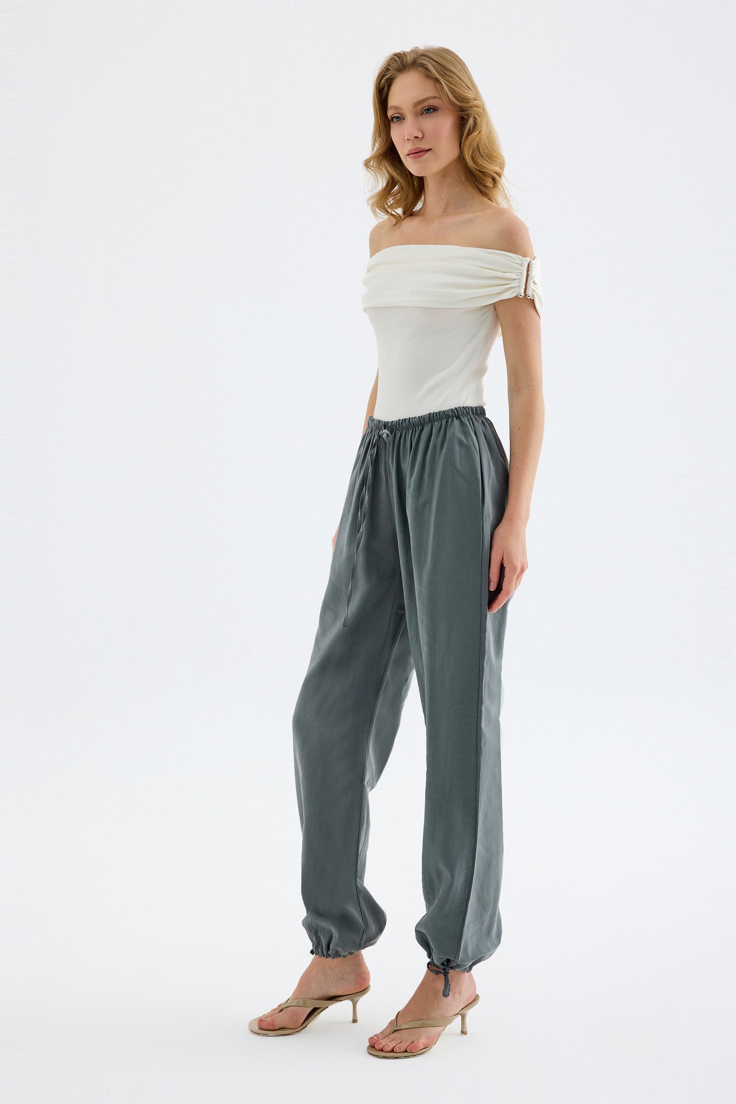 Novelle Modal Balloon Pants - Grey
