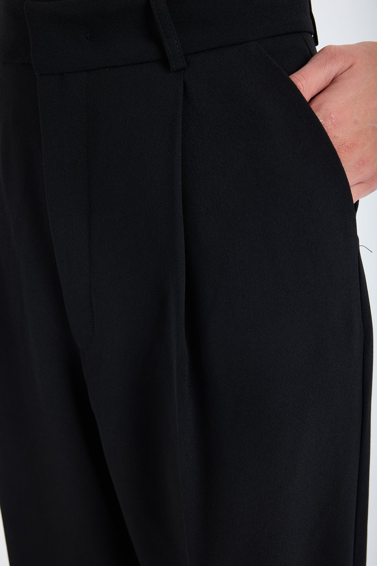 Nevara High Waist Wide Leg Pants – Black