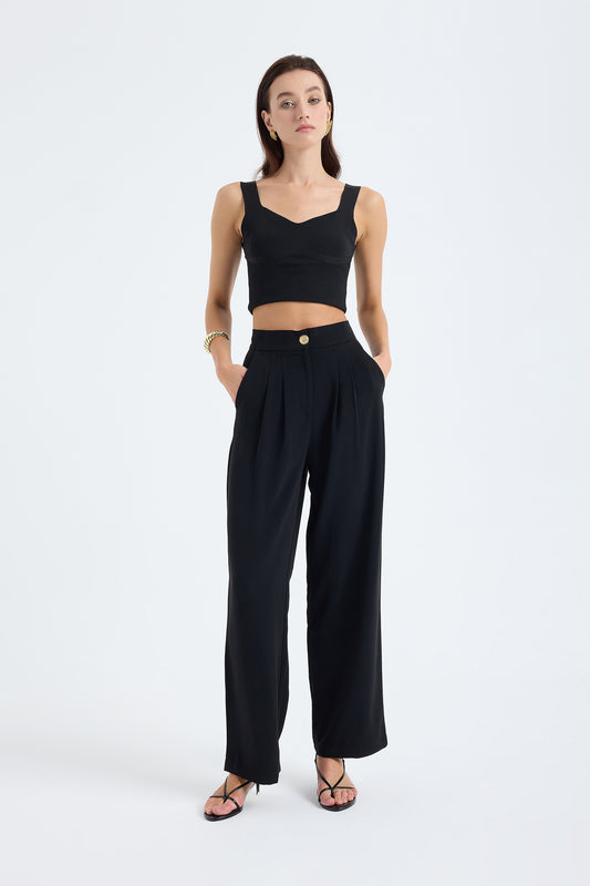 Elara High Waist Pleated Pants – Black