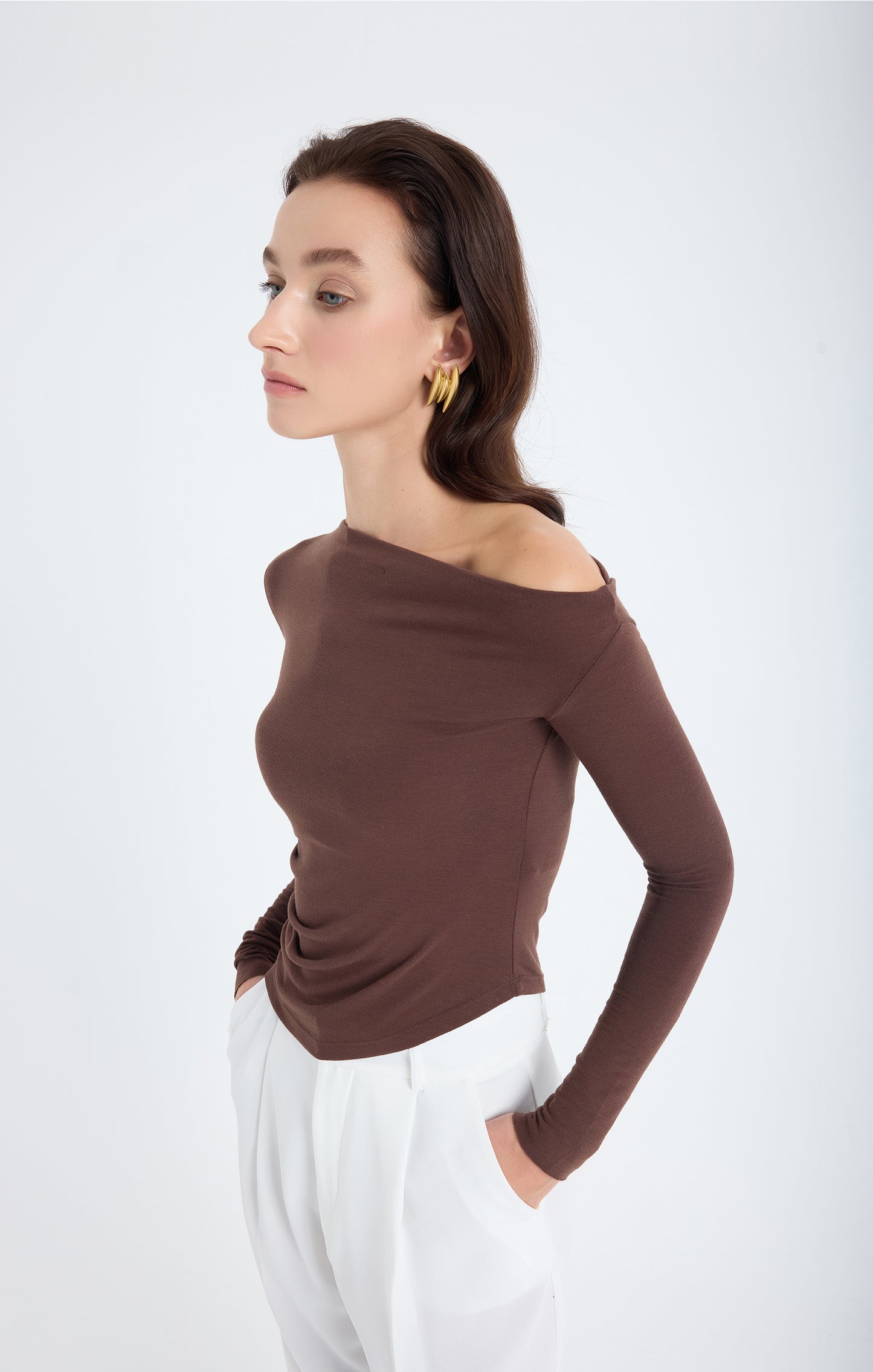 Aura One-Shoulder Draped Top – Brown