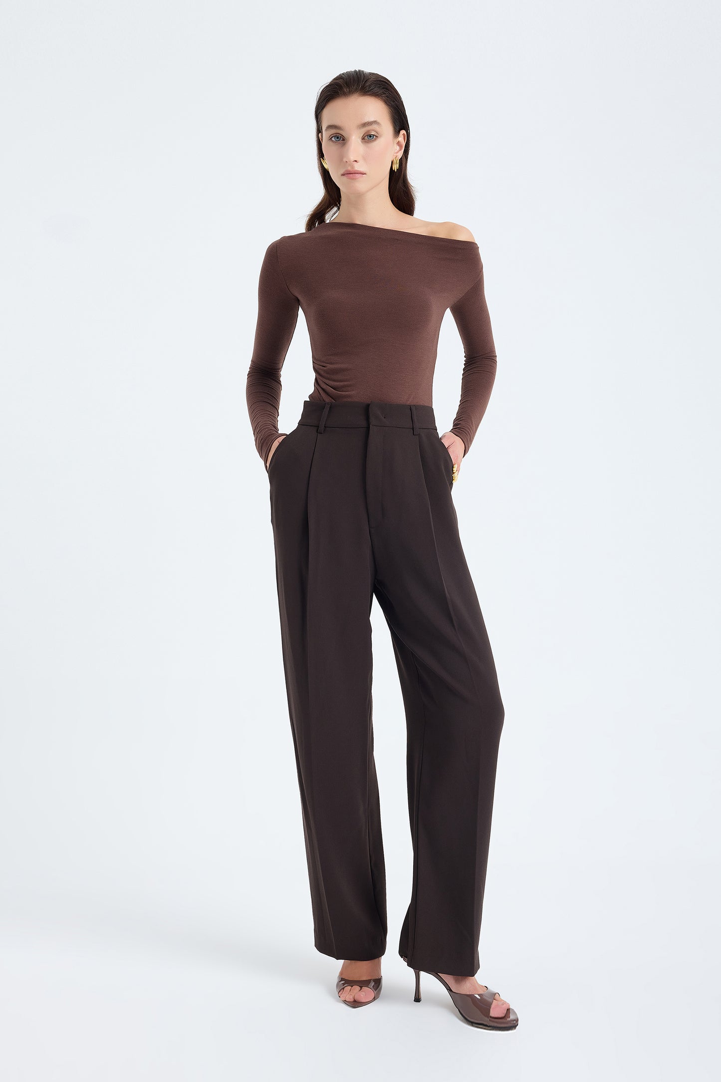 Nevara High Waist Wide Leg Pants – Brown