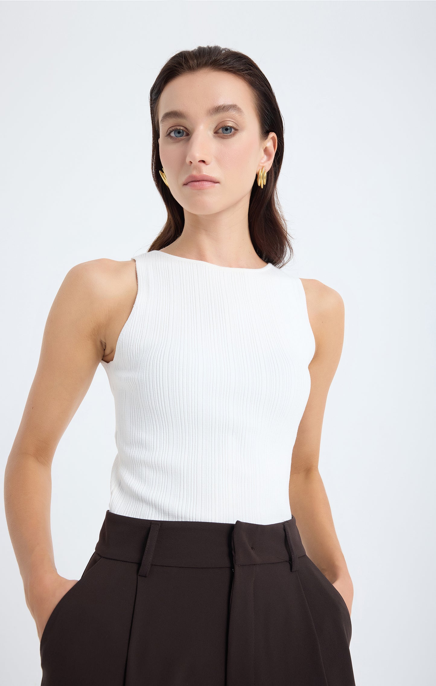 Nila Ribbed Sleeveless Knit Top - White
