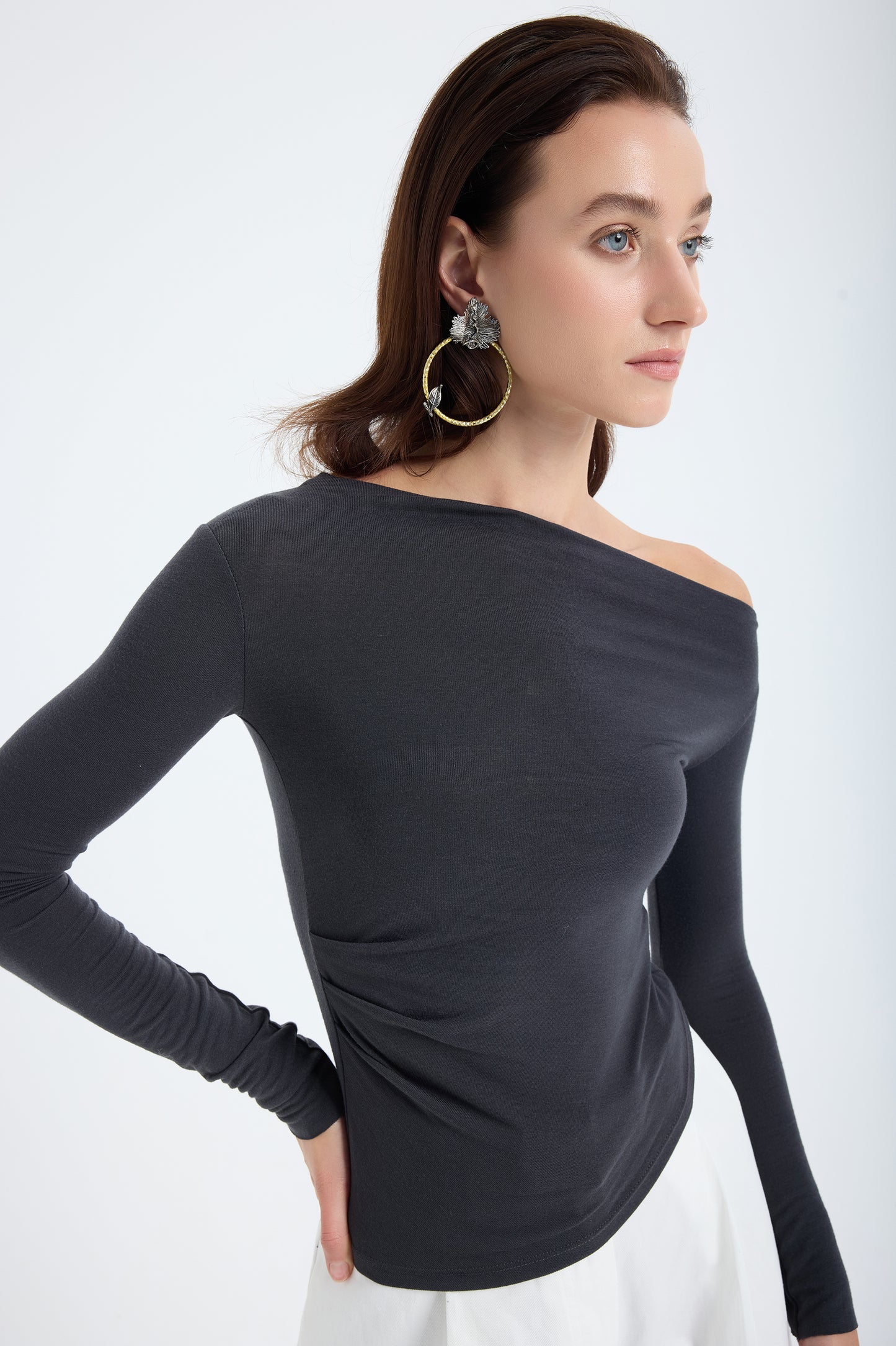 Aura One-Shoulder Draped Top – Grey