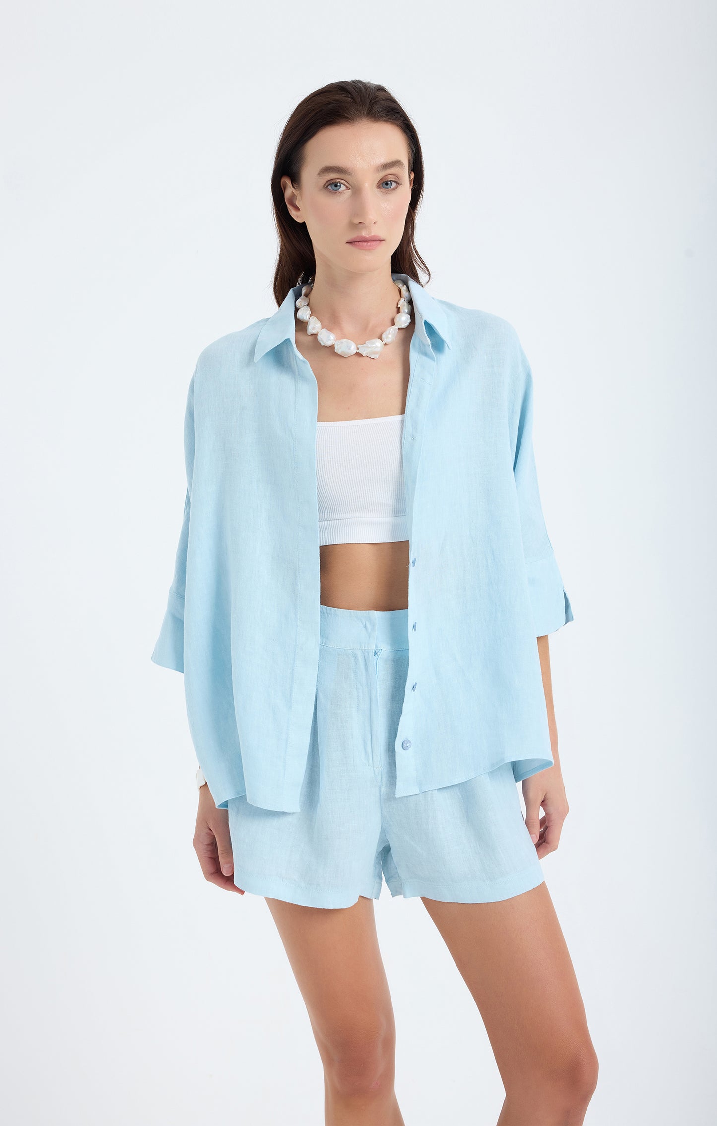 Reve 100% Linen Relaxed Fit High-Waist Shorts - Blue