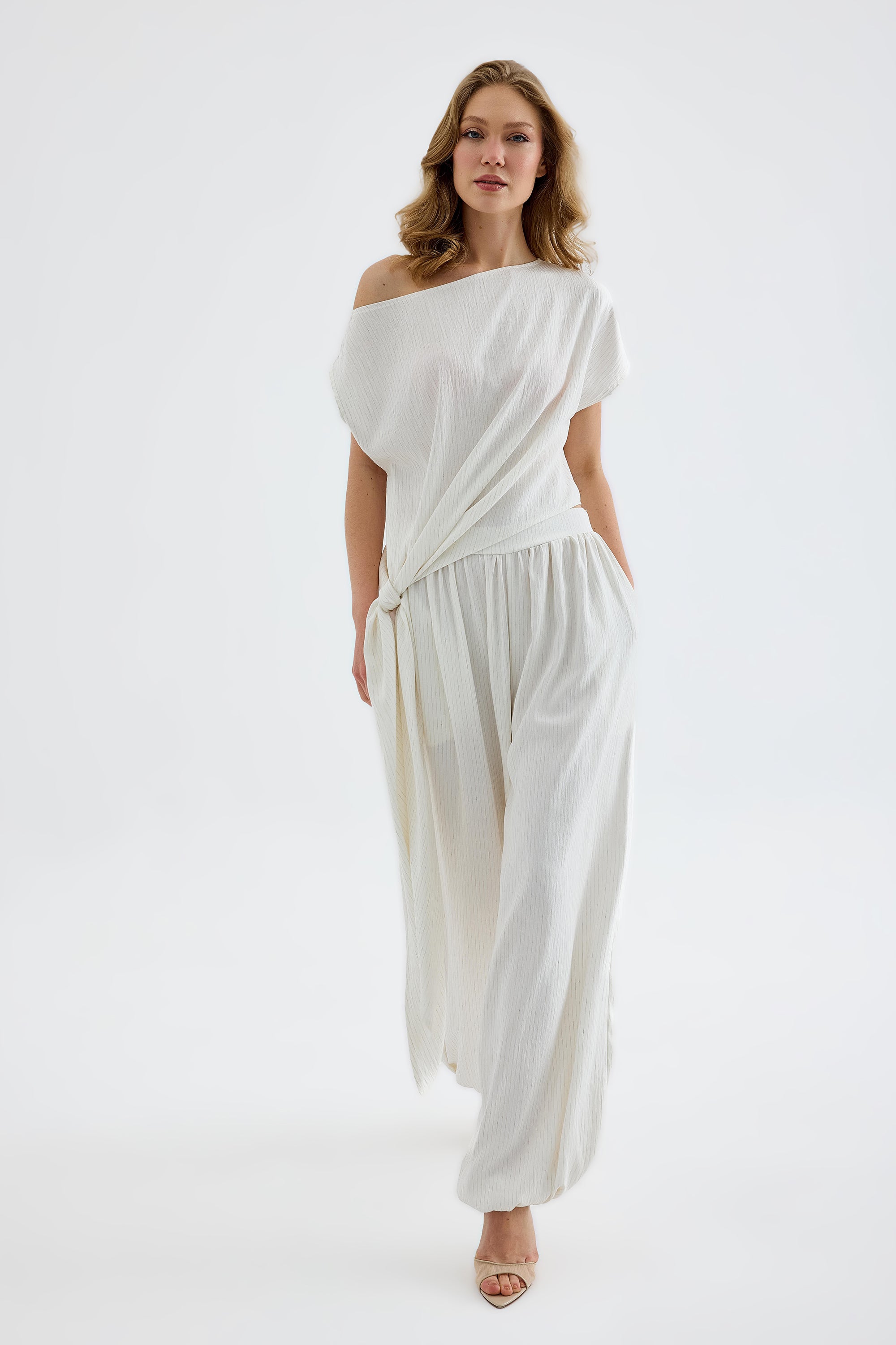 Velora Draped Viscose Balloon Pants - Ecru