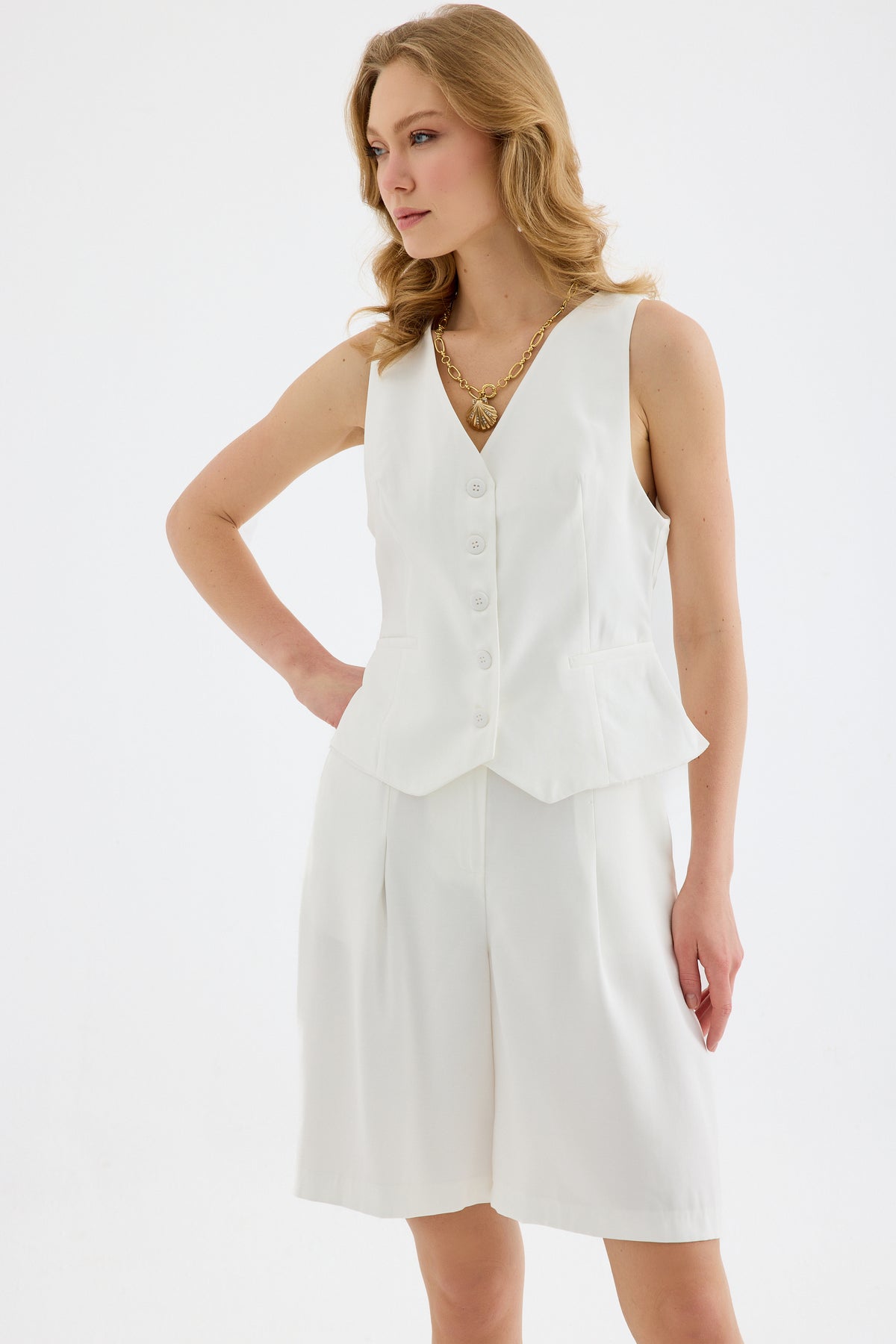 Corinne Tencel White Vest