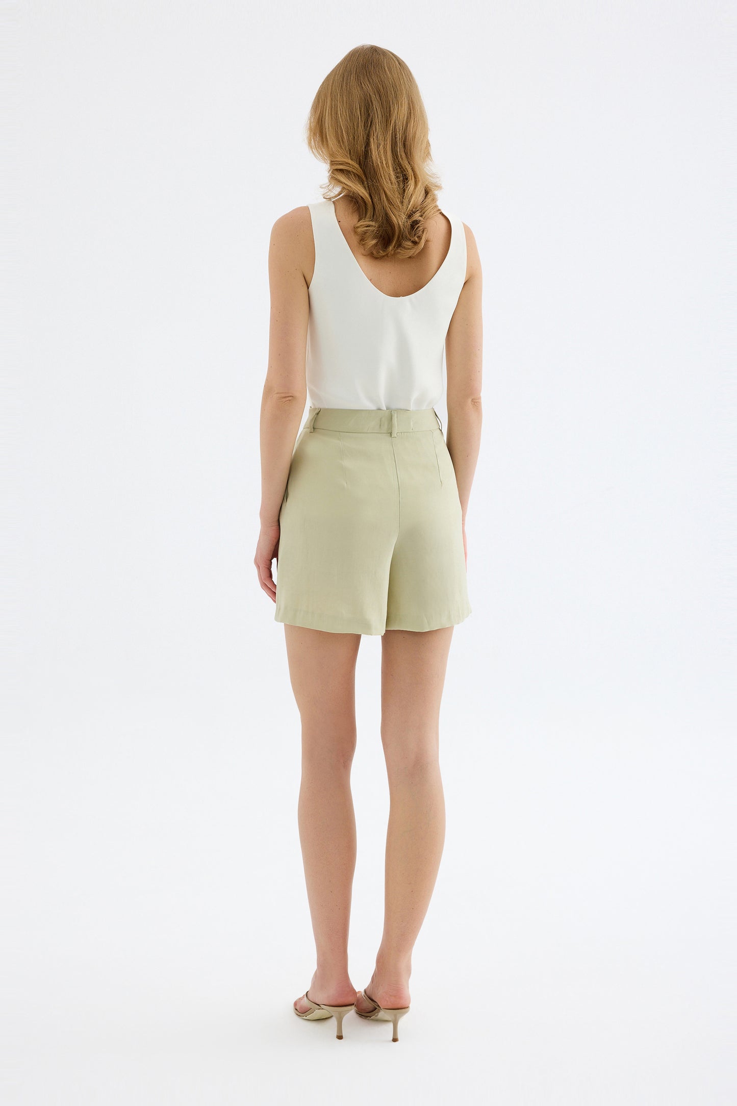 Velina Single Pleat  Mini Shorts - Light Green