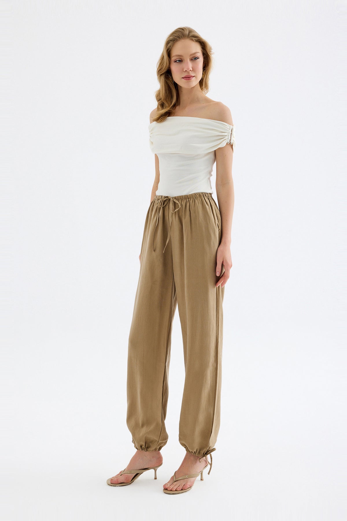 Novelle Modal Balloon Pants - Beige