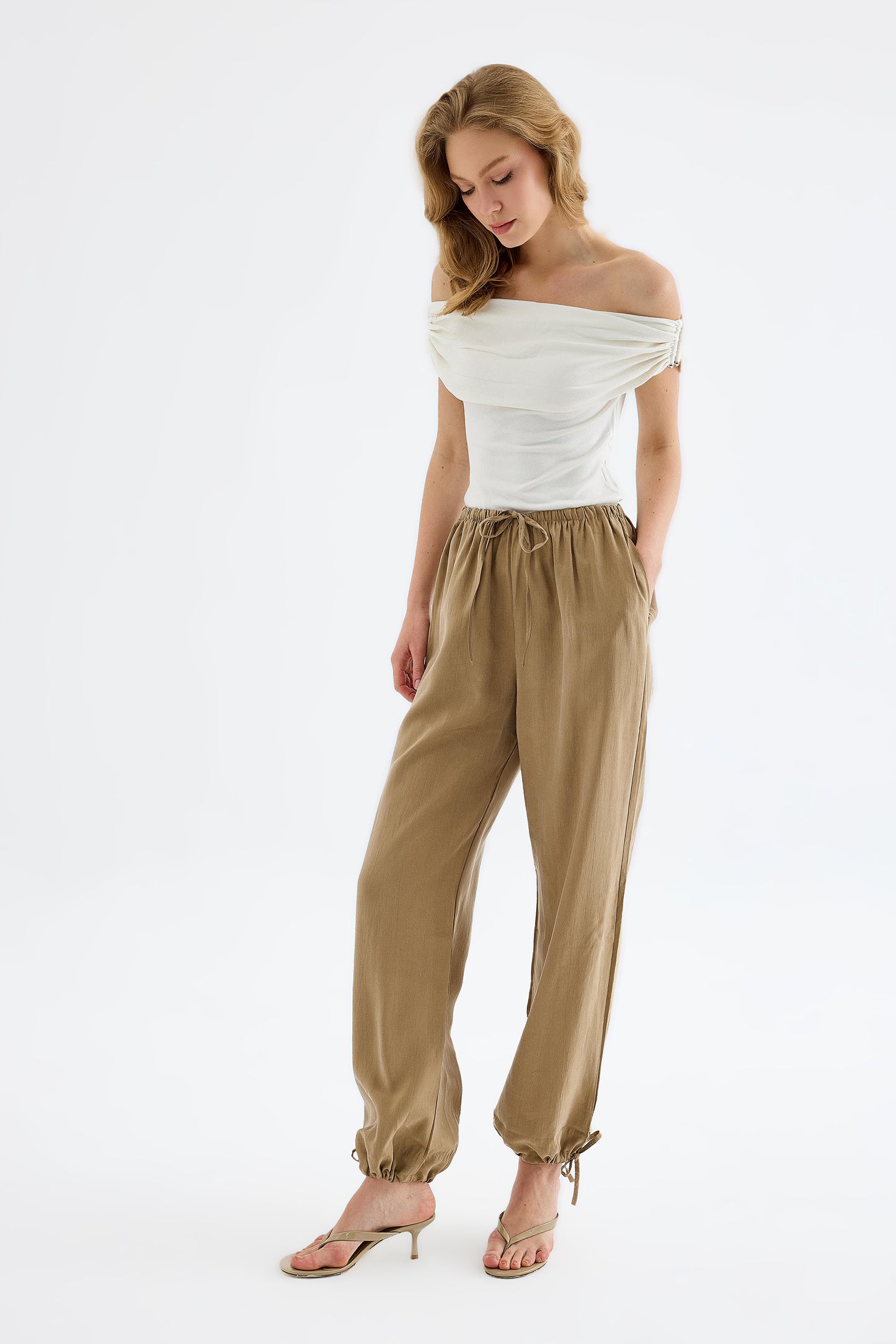 Novelle Modal Balloon Pants - Beige