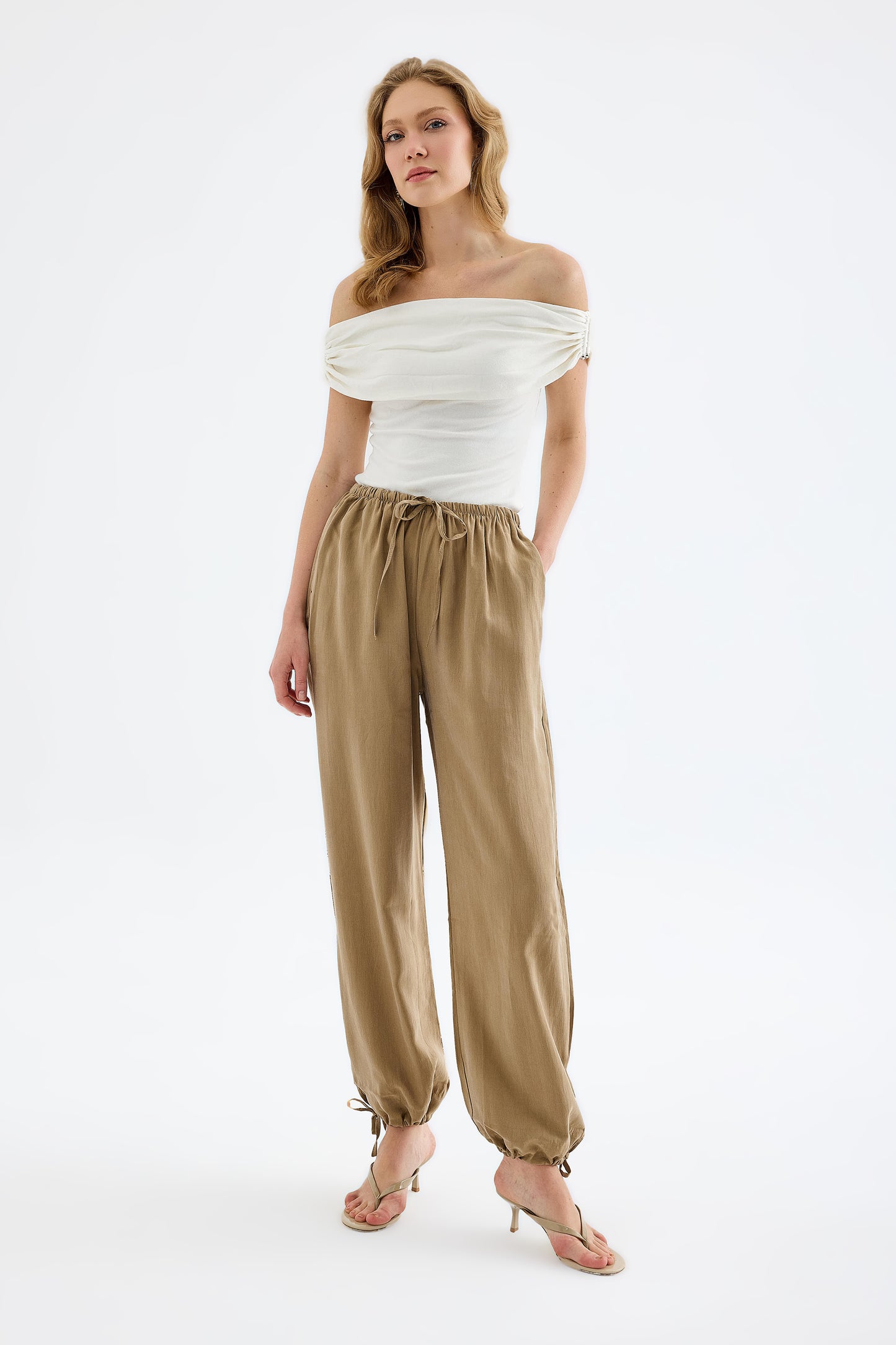 Novelle Modal Balloon Pants - Beige