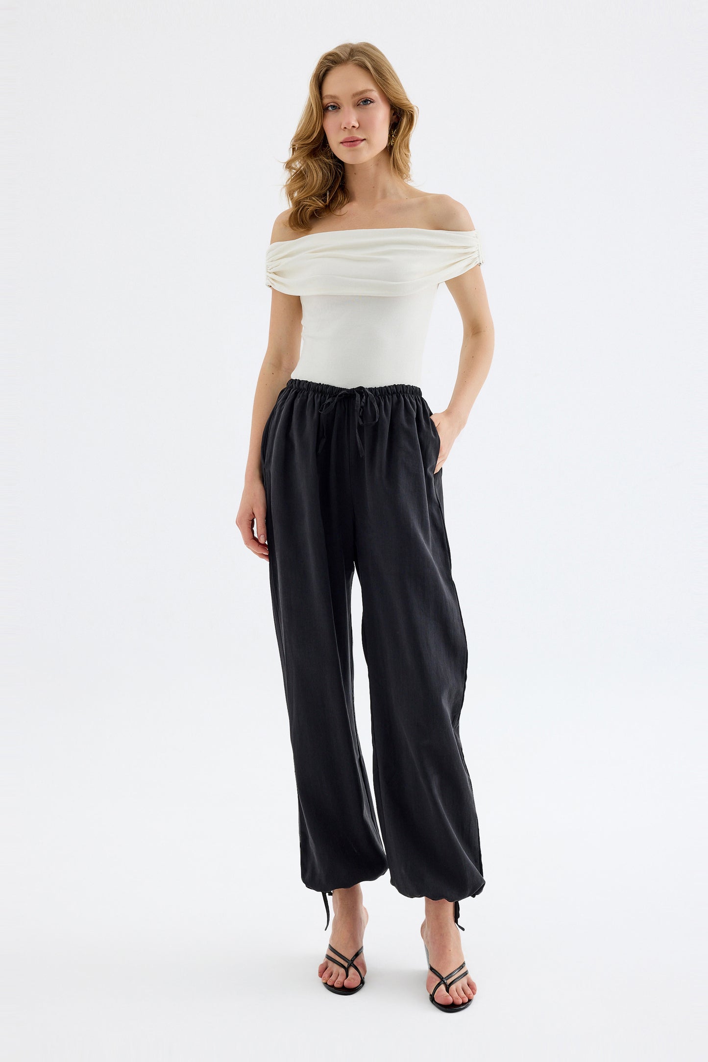 Novelle Modal Balloon Pants - Black